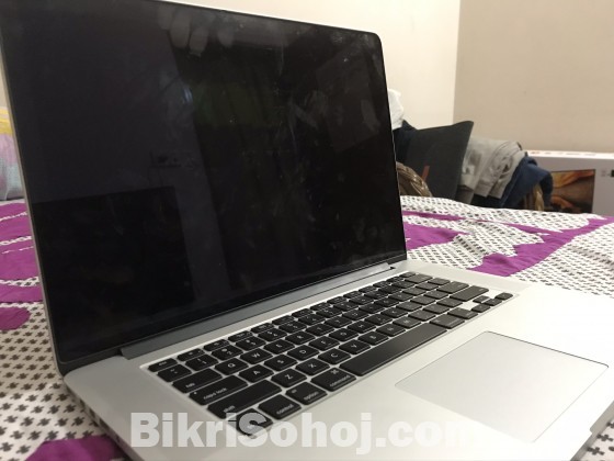 Apple Macbook Pro 15 inch retina display